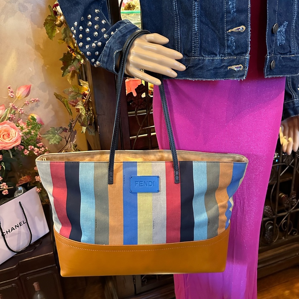 Fendi Pequín Multi Color Roll Tote